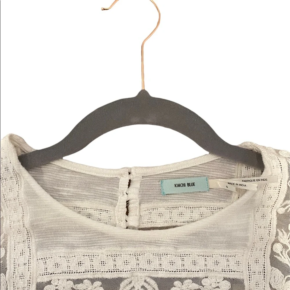 Urban Outfitters White Lace Top - Picture 3 of 4